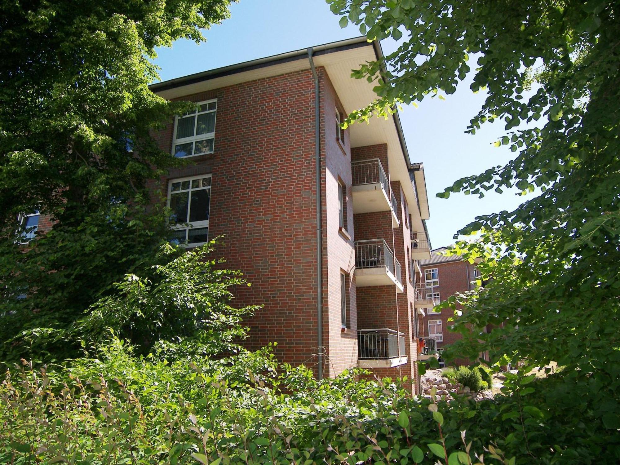 Haus Roland _ 10 *